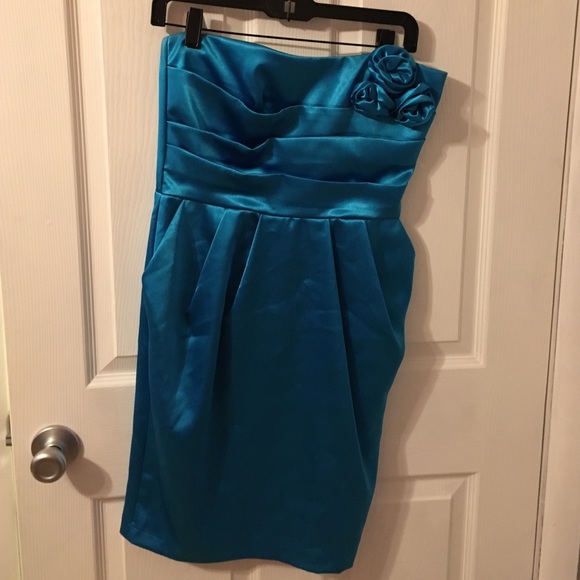 Windsor Strapless cocktail dress