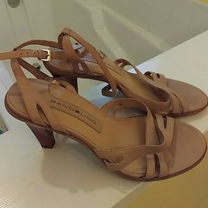 Bandolino Stappy High heels