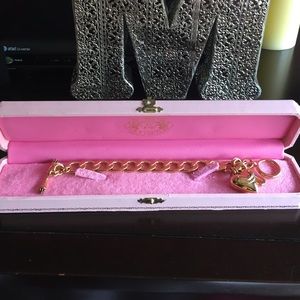 Juicy couture heart clasp gold bracelet