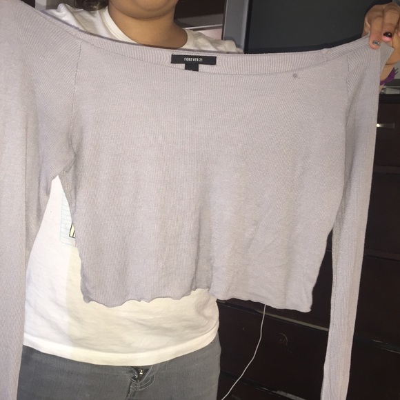 Grey crop top