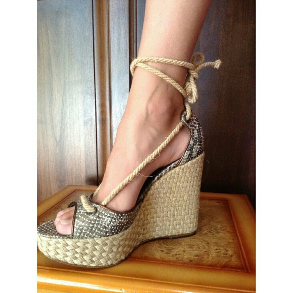 THEORY Allegra Italian Wedge Espadrille Woven Heel