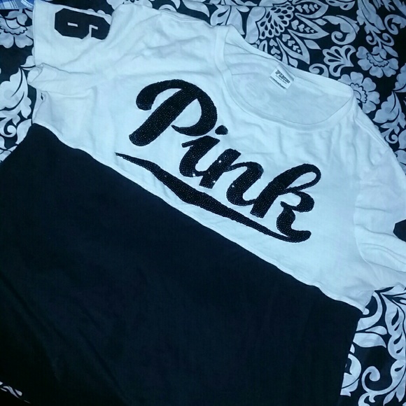 vs pink t shirt