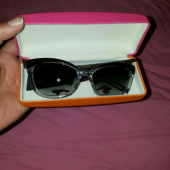 Shades  brand new beautiful condition main image 4