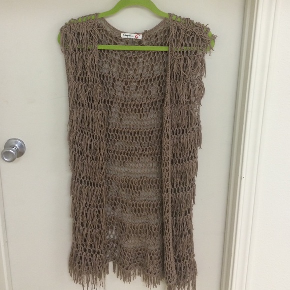 Umgee shaggy vest
