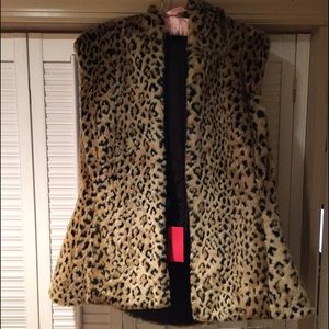 Leapord fur vest