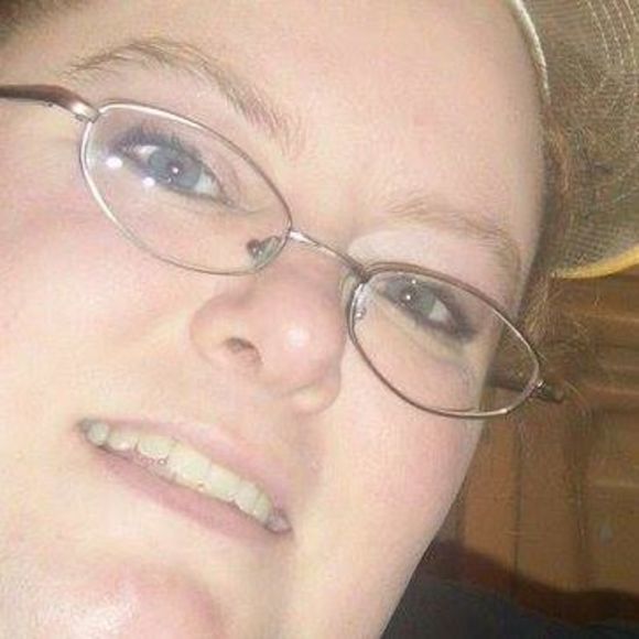 Meet your Posher, Theresa - Picture 1 of 1