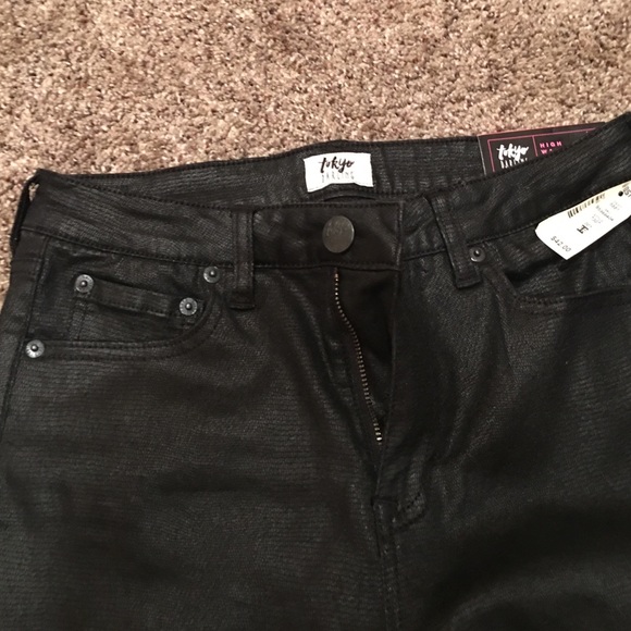 High Waisted Jean