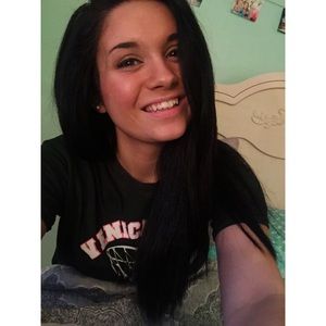 Meet your Posher, Catie