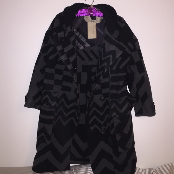 Burberry Brit Elmsway Geometric Pattern Coat - Picture 1 of 4