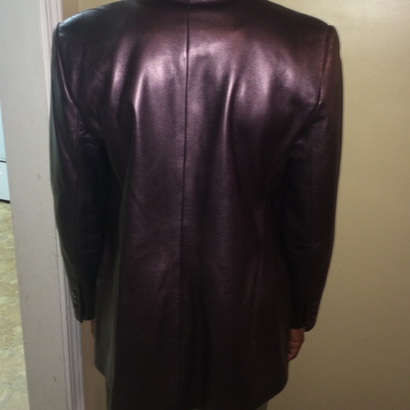 Linda Allard Ellen Tracy leather coat