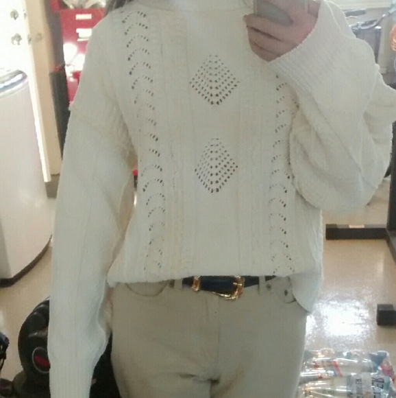 Sweaters - !White sweater
