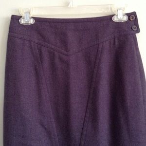 Beautifully tailored Dark Purple Wool Skirt