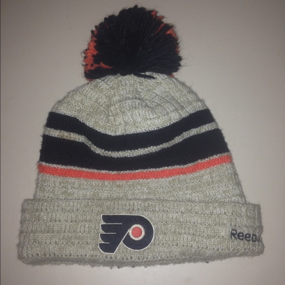 Flyers knit hat beenie