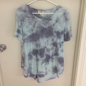 Boutique brand breezy top