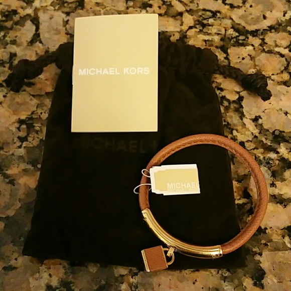 Michael Kors Bracelet - Picture 2 of 2