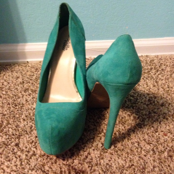 Turquoise Pumps