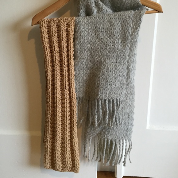 Jcrew/BR Knitted Scarf Bundle