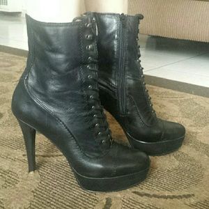 Nine West boots