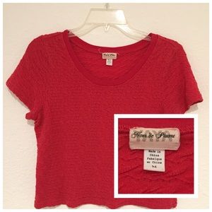 RED CROP TOP