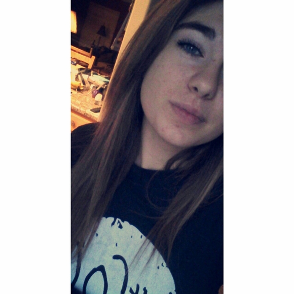 Meet your Posher, Saebra