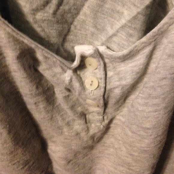 Old Navy Tank - Picture 2 of 3