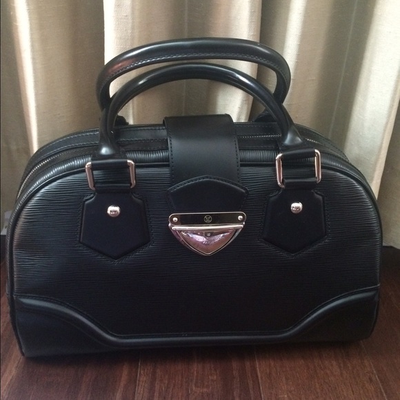 Louis Vuitton epi satchel