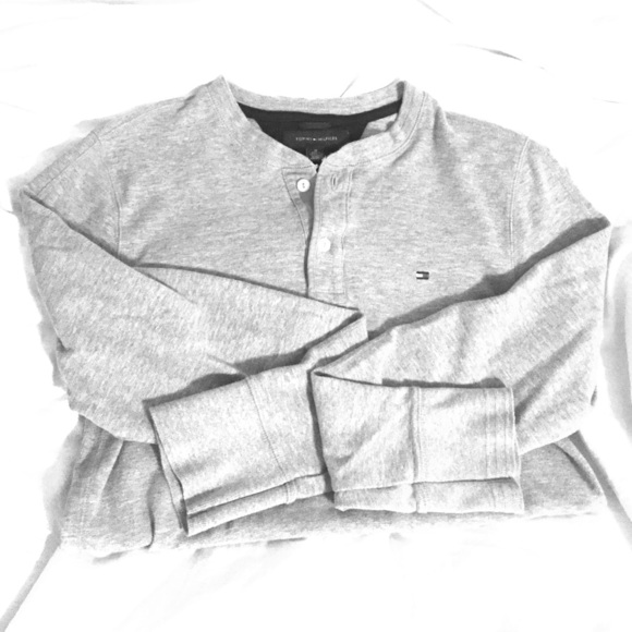 SALE 🎉 MUST GO!! Tommy Hilfiger Henley