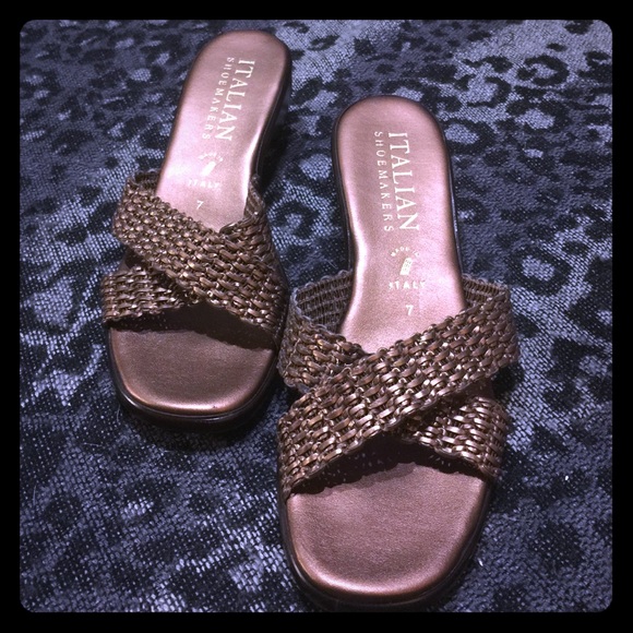 Italian shoes size 7, very comfortable