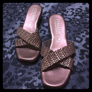 Italian shoes size 7, very comfortable