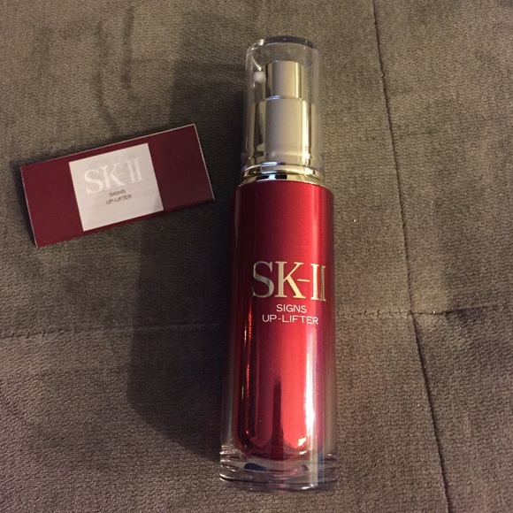 SK-II Other - SK-II Signs Up-Lifter