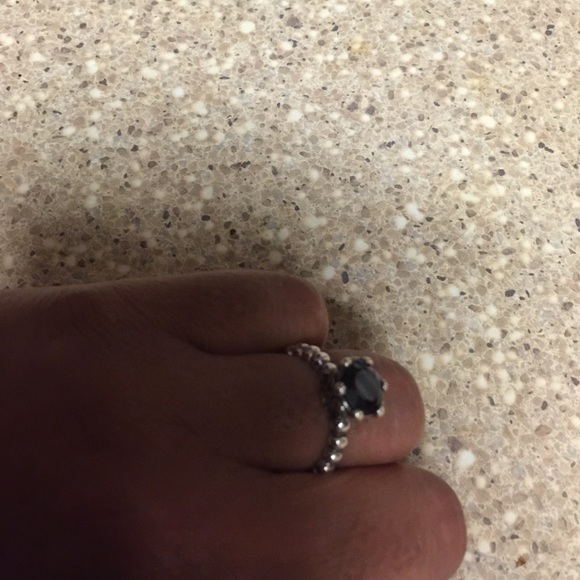 Real!! Size 7 Pandora Ring
