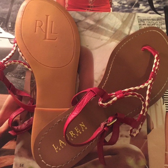 sandals - Picture 2 of 4