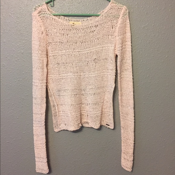 Light pink woven Hollister top