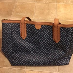 Fossil bag authentic