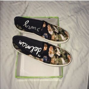 Brand new Sam Edelman Becker Floral shoe, size 7.5