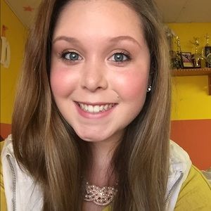 Meet your Posher, Allyson