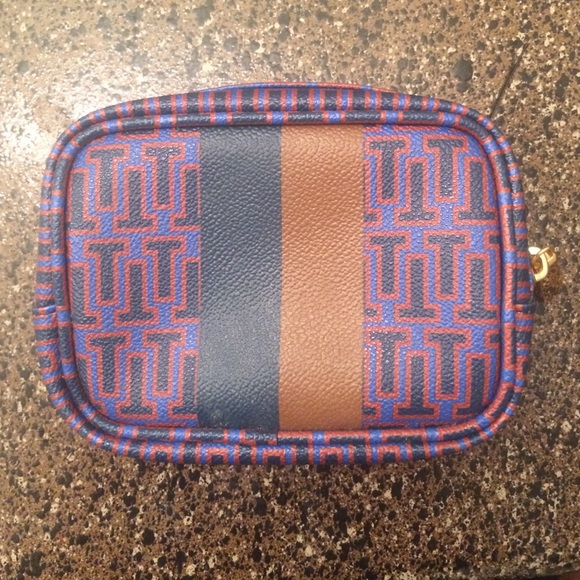 Tory Burch cosmetic bag - Picture 2 of 4