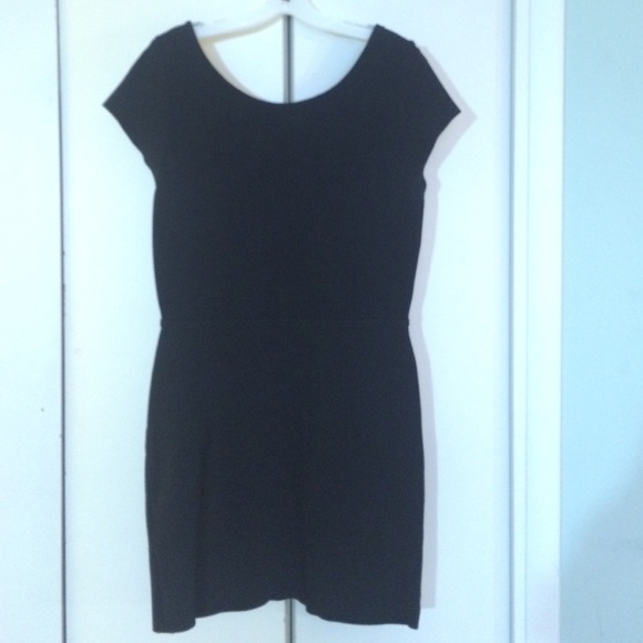 SALE!!! Super sexy black body con mini dress