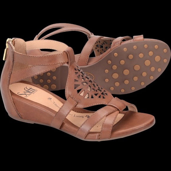 Söfft Breeze Sandals - NWT