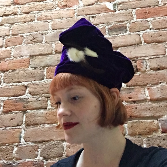 Exceptional vintage velvet and fur hat