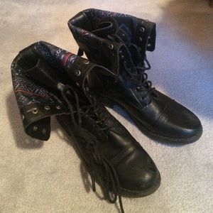 Madden girl combat boots