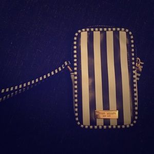 Henri Bendel