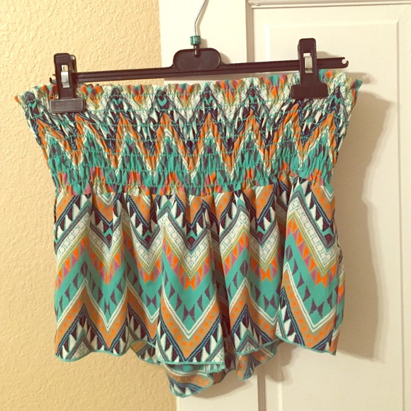Surf Gypsy: flowy shorts
