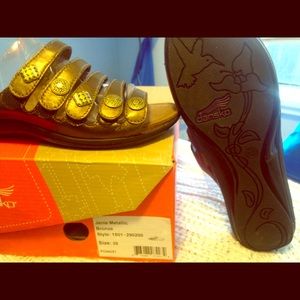 Dansko slip on sandals