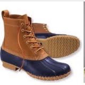 ISO THESE!! Mens size 9 women's size 10!!