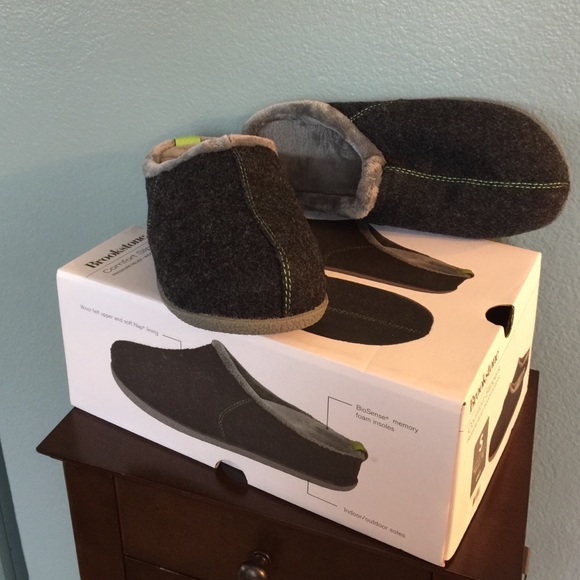 Unisex Comfort slippers