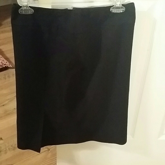 Professional wear black skirt