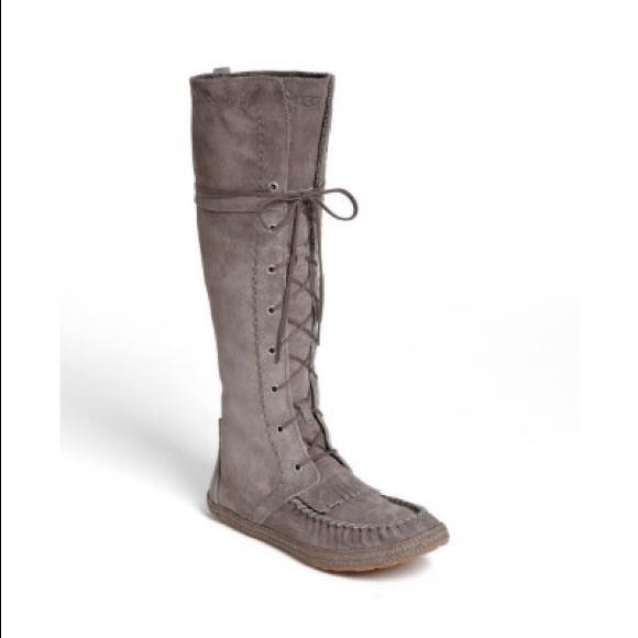 Rare UGG Australia Somaya boots