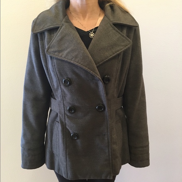 💰sold💰Grey Double Breasted Peacoat size Medium - Picture 1 of 3