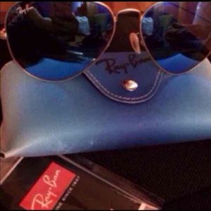 Ray-ban authentic blue aviator